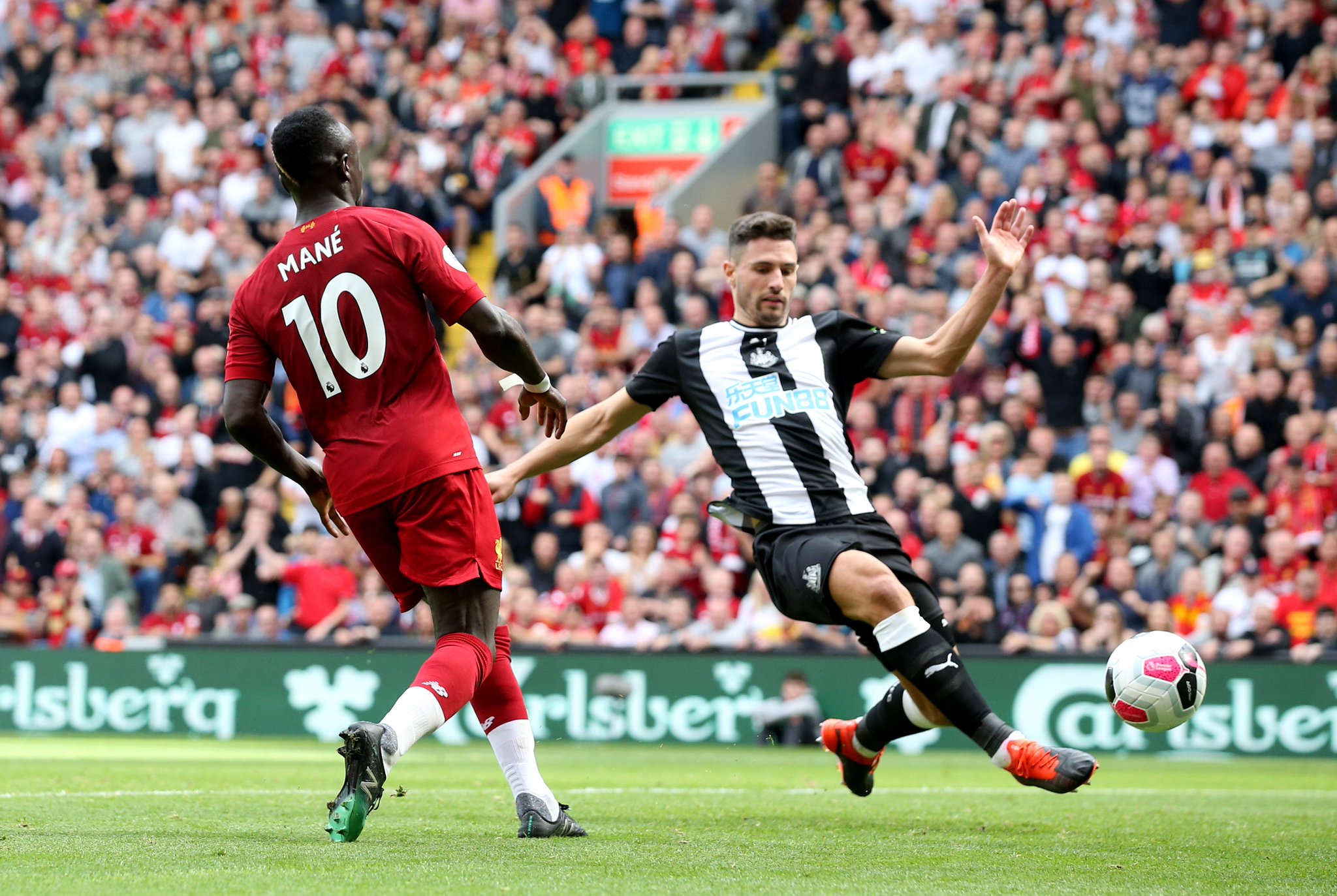 每体：赫拉德-马丁和贝尔纳尔已升至巴萨一线队，但号码仍未确定.